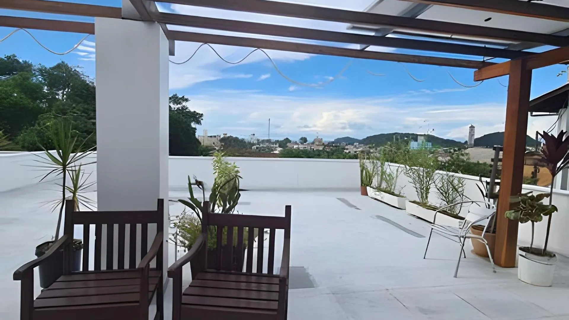 Casa Com Piscina E Terraco Proximo A Praia Penha Brazília