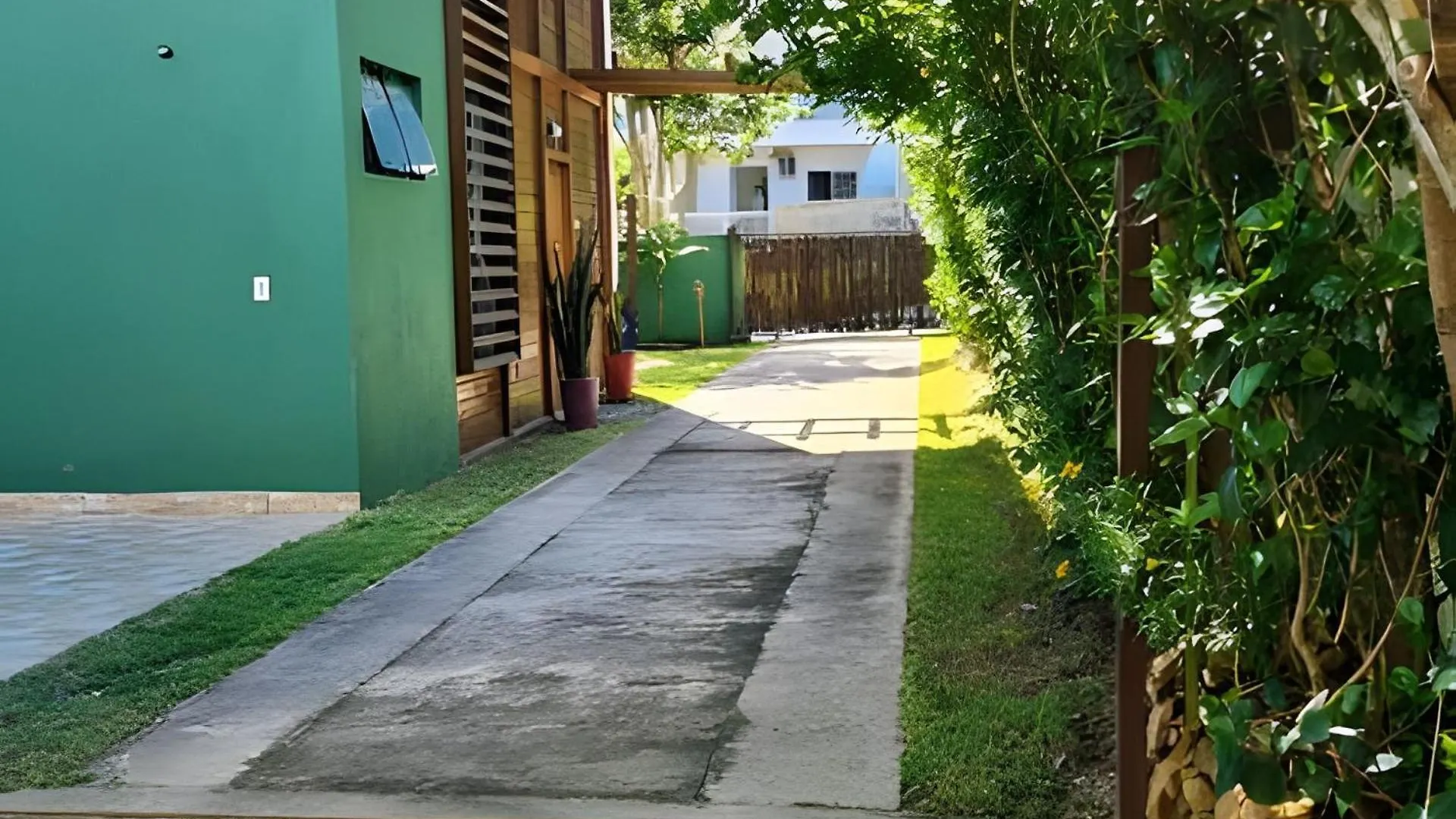 Casa Com Piscina E Terraco Proximo A Praia Penha Apartman